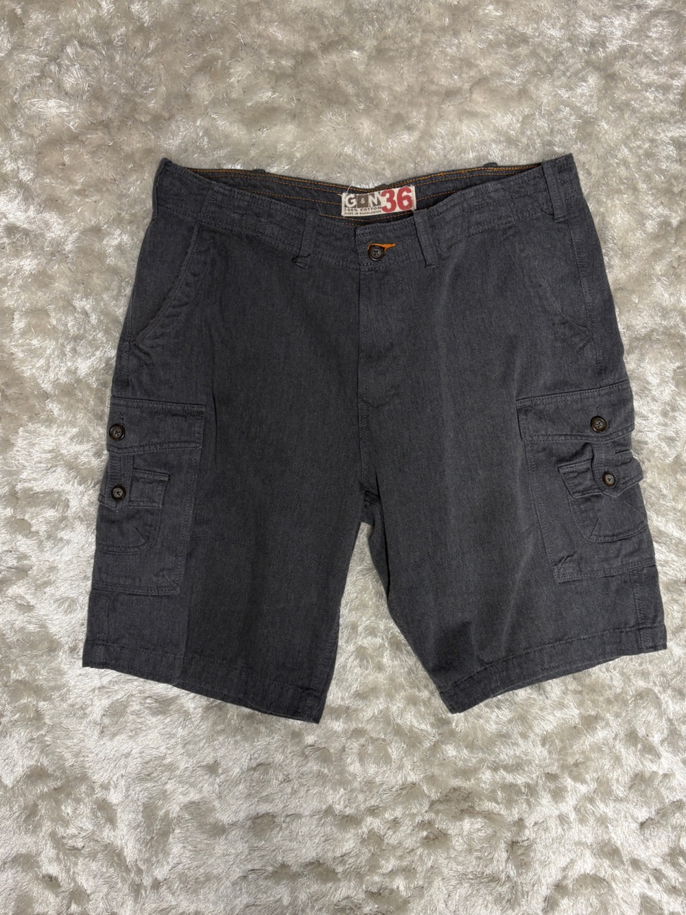 G&M Men's Dark Gray Cargo Shorts -Excellent condition- Size 36 -100% cotton